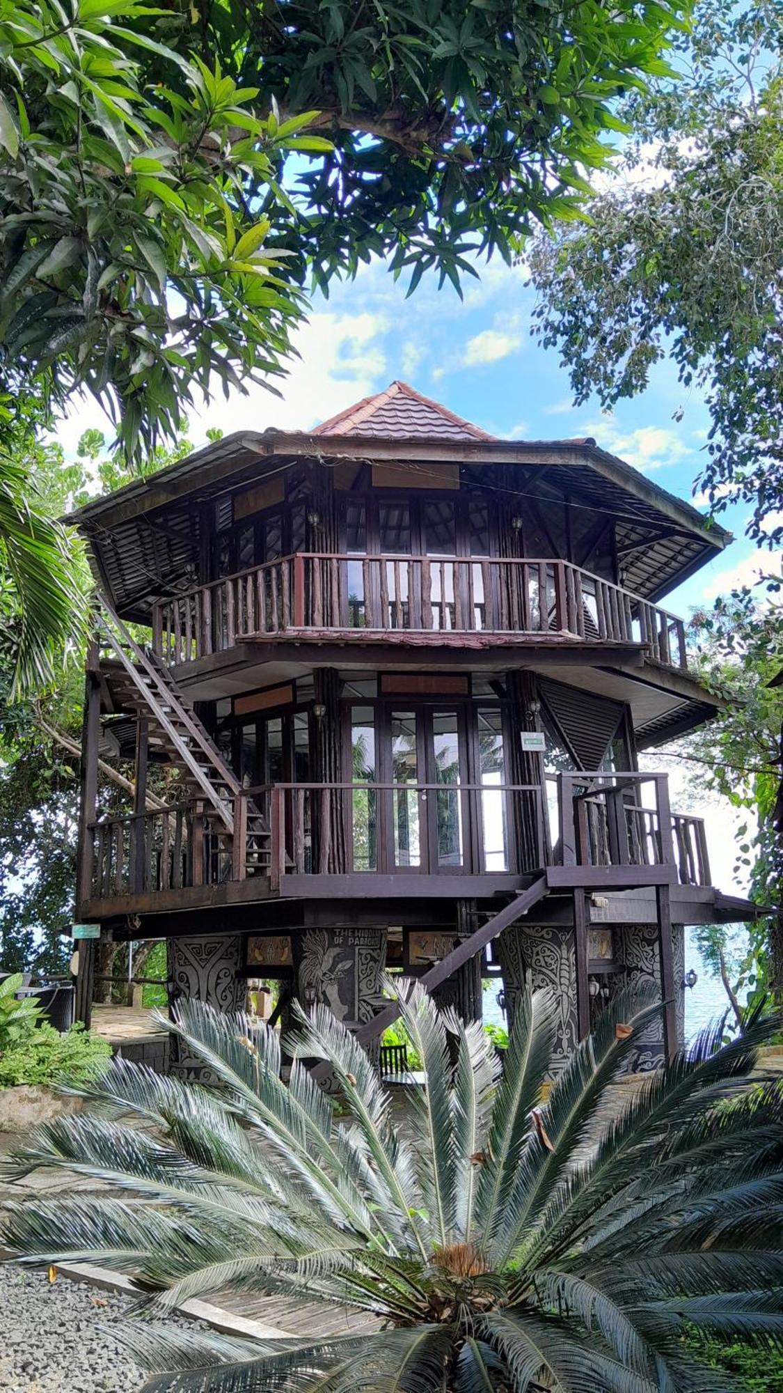 Kasuari Valley Beach Resort Sorong Extérieur photo
